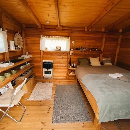 U Nebe - Glamping S Vyvysenym Tiny House Glamping *